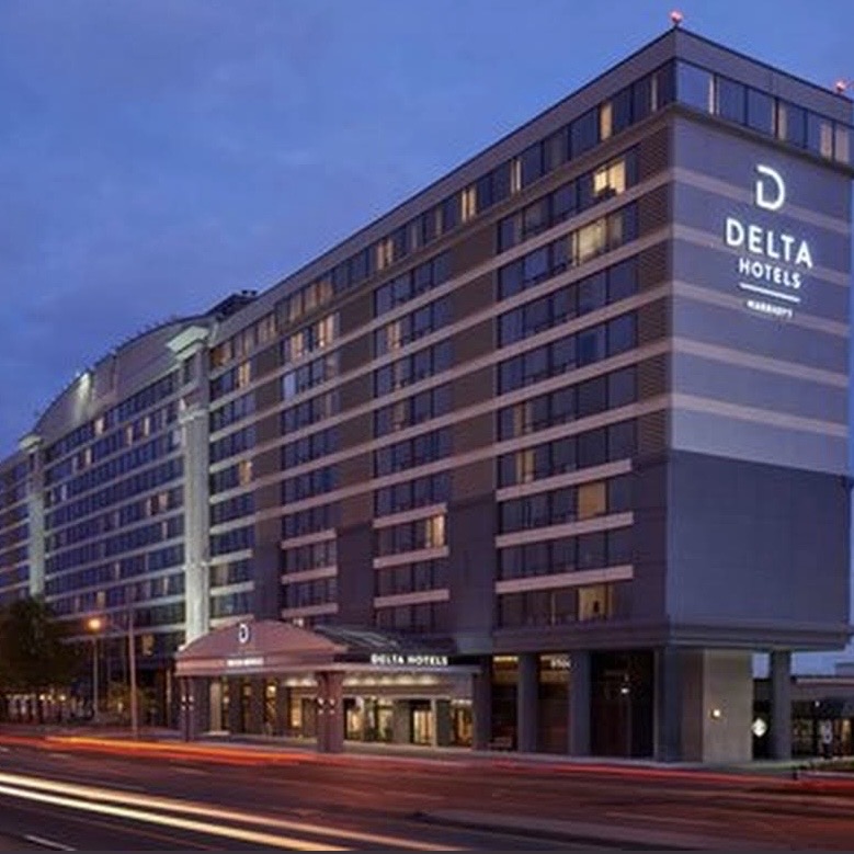社員食堂スタッフ｜Delta Toronto Airport Hotel／エトビコの画像