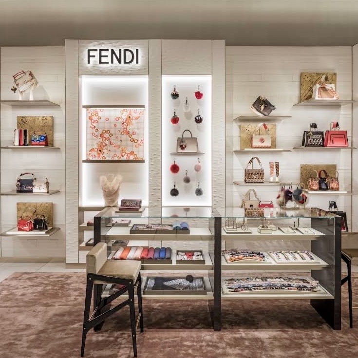 クライアントアドバイザー｜Fendi／バンクーバーの画像