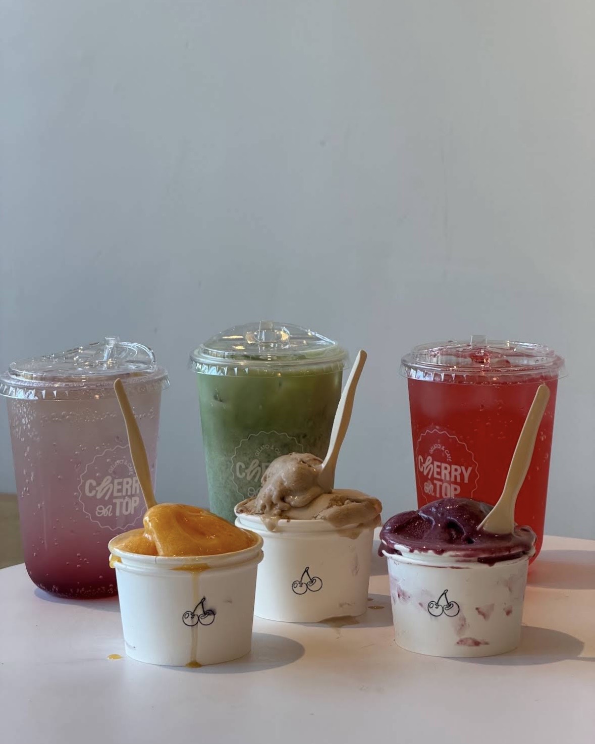 ジェラート・バリスタスタッフ｜Cherry On Top Gelato & Cafe／トロントの画像